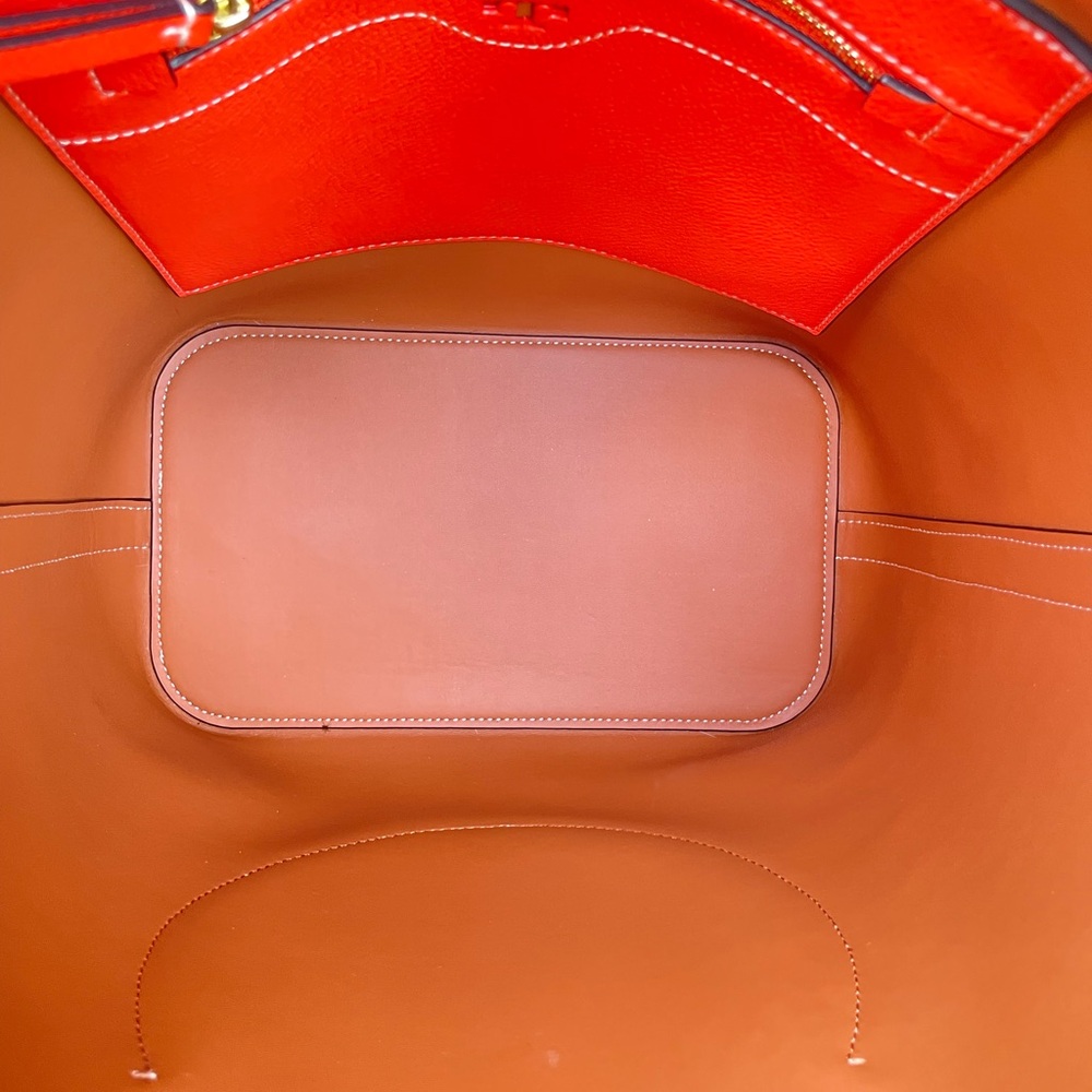 Tory Burch Pebbled Leather Hobo Bag - Picture 8 of 16